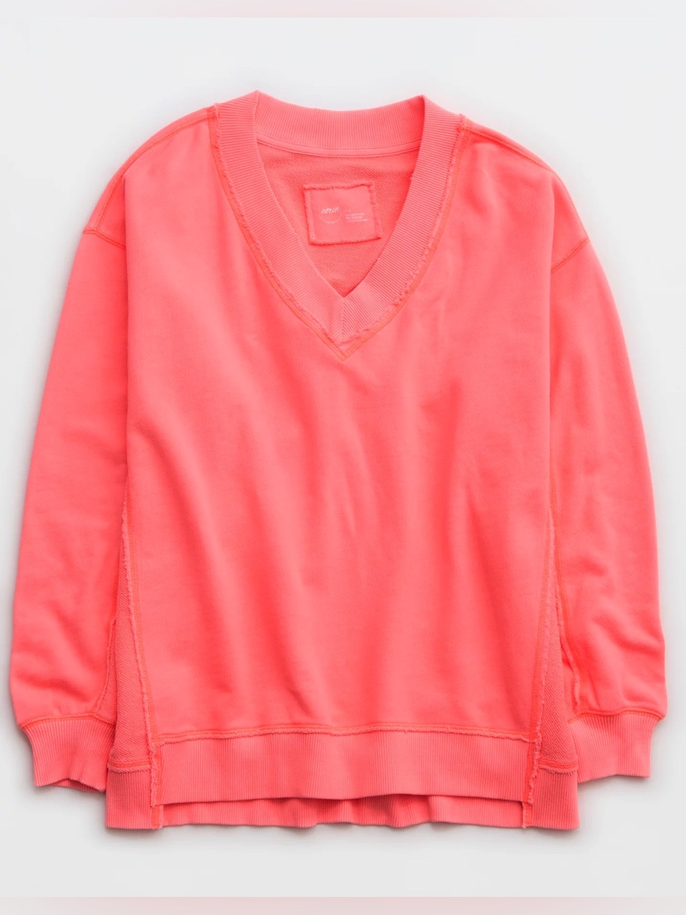 NWOT • aerie Vacay Every Day V-Neck Sweatshirt in “Tropadelic” • Women’s Medium